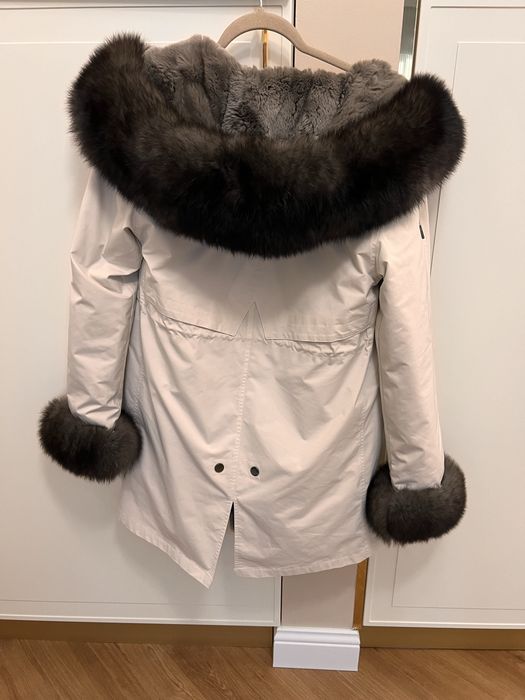 Geaca Parka cu blana de vulpe polara