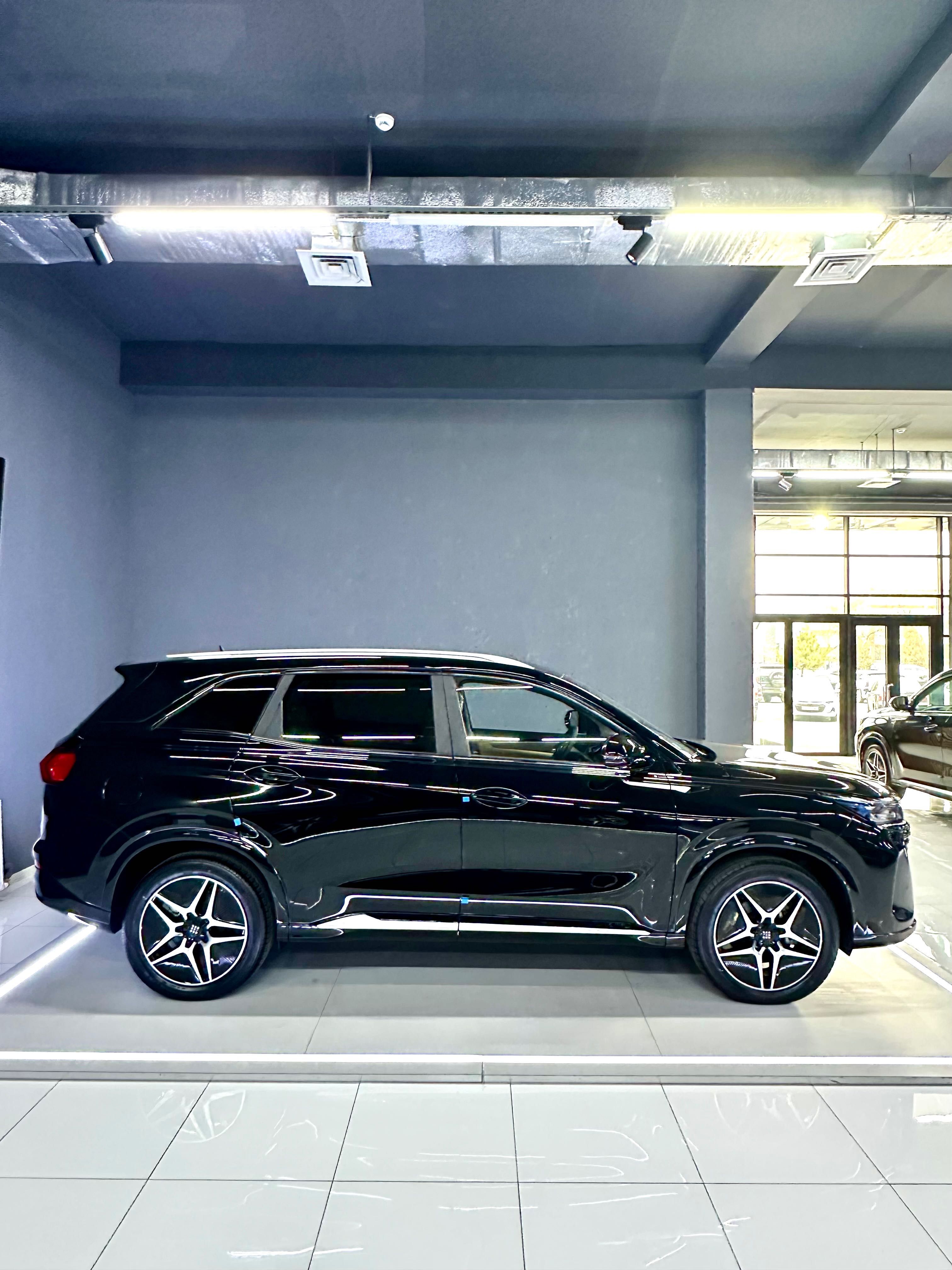 DongFeng  Fengon S508 EVR Gibrid