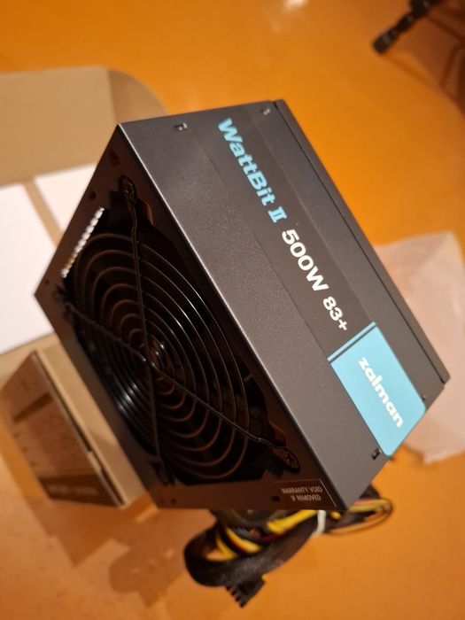 Продам блок питания на ПК новый