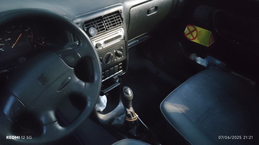 Продаваме кола Seat Ibiza