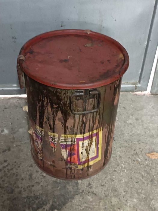 Метален варел с капак