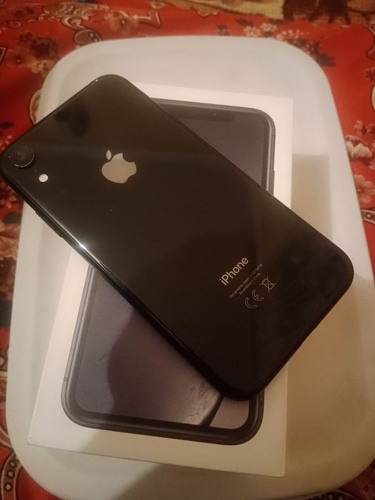 Айфон хр 64гб емкость77