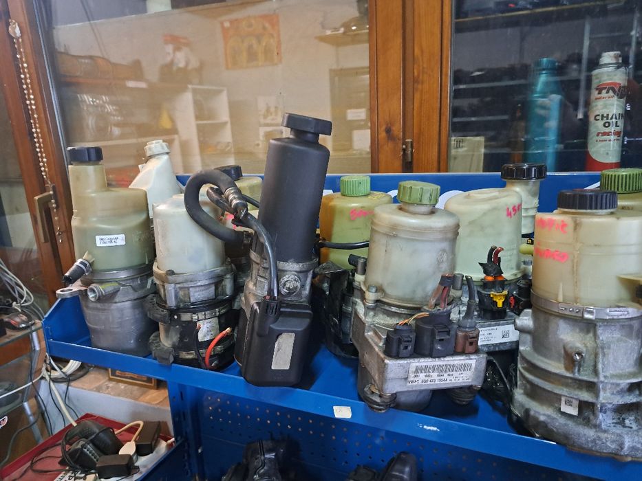 Pompă servo directie Ford Volvo Saxo Renault Mercedes Opel Peugeot Vw