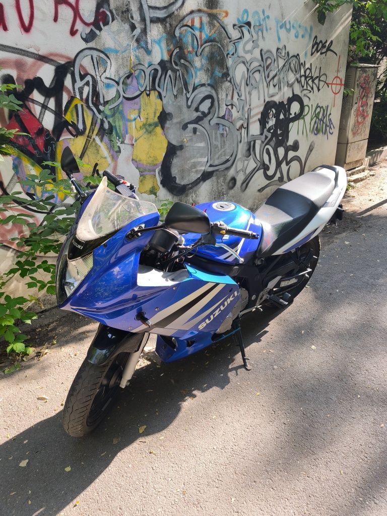Suzuki GS 500 f 2005, funcționează perfect, se poate conduce cu A2