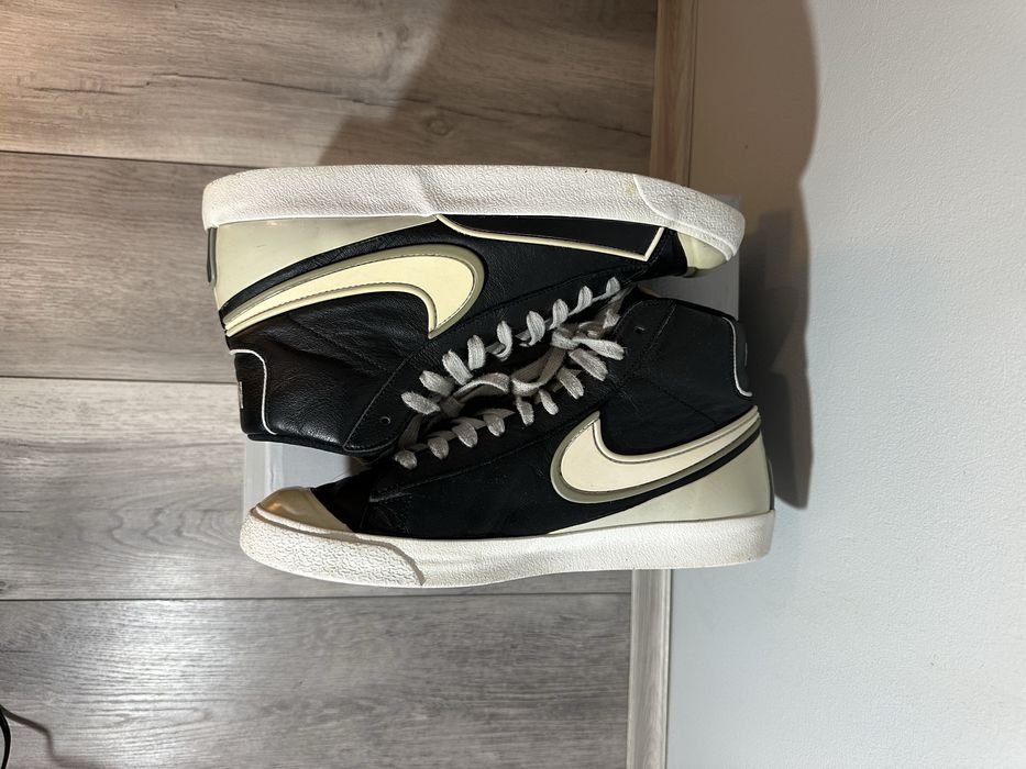 NIKE Blazer Mid '77