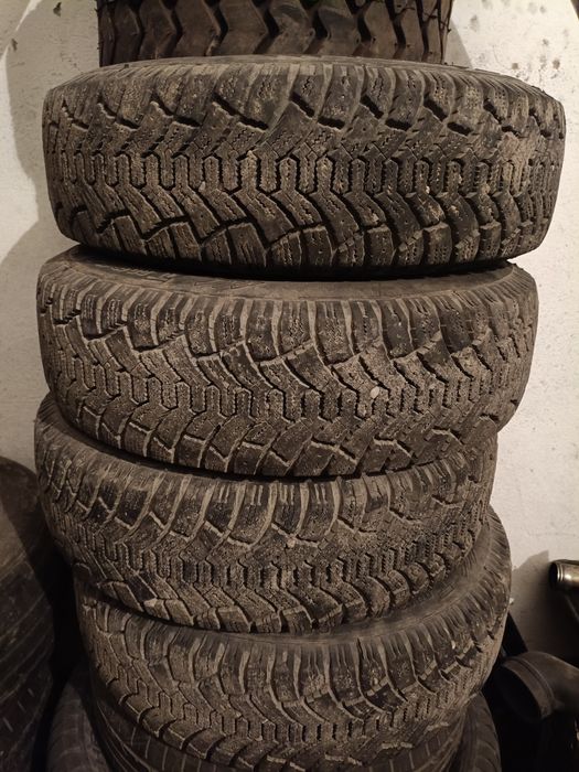 Продам зимние шина с дисками