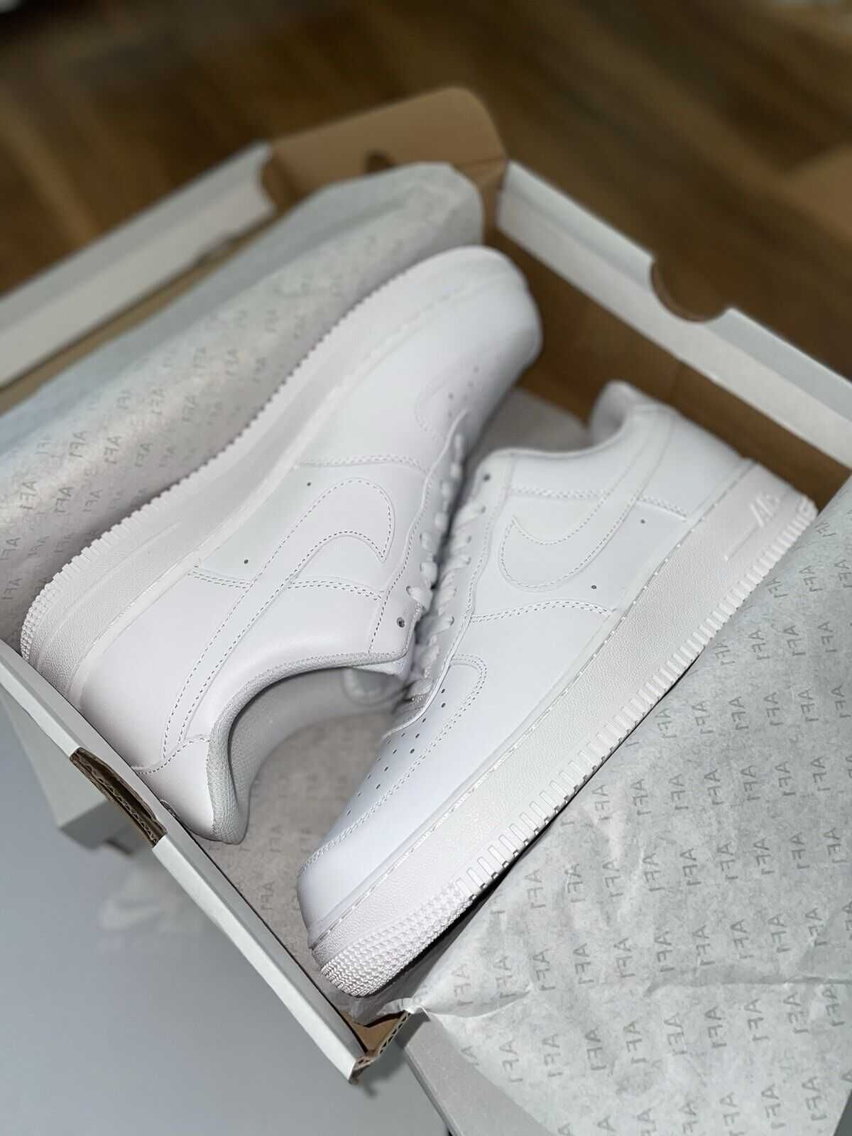 *LIVRARE GRATUITA* Nike Air Force 1 Low Triple White Editie Limitata