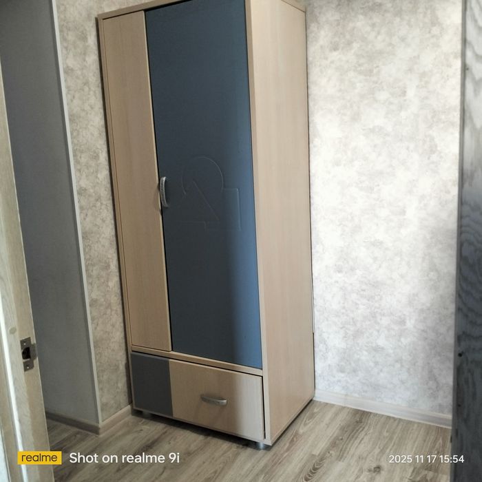 Продам шкаф в хорошем состоянии плательный, не дорого