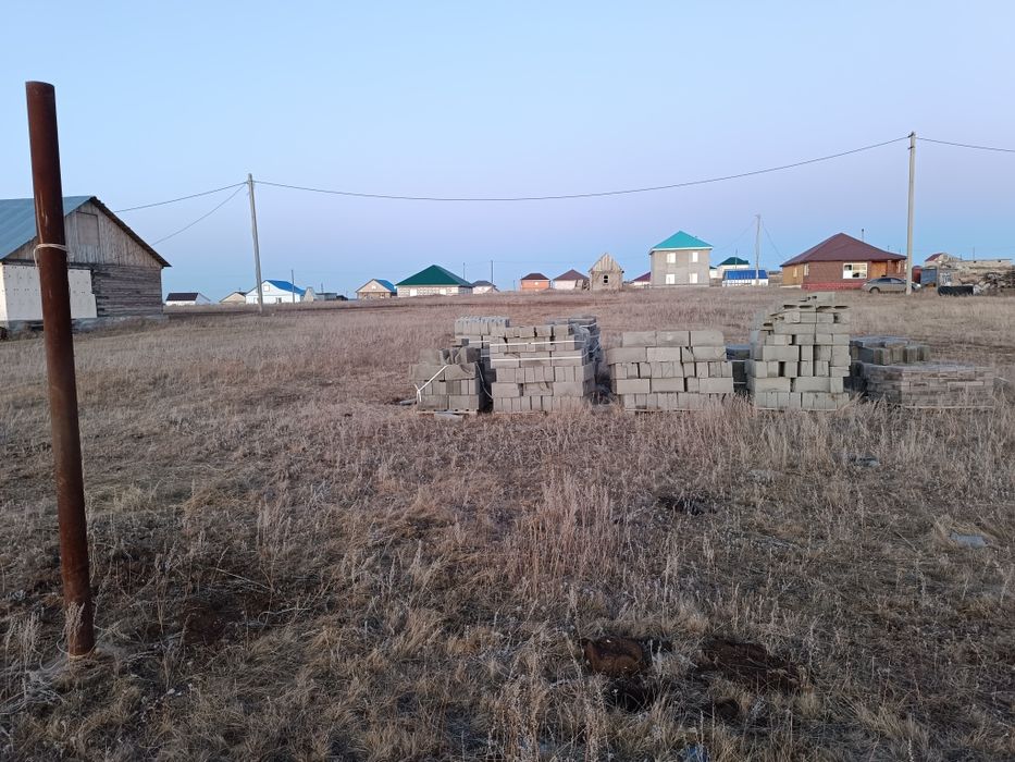 Продам не достройний котедж