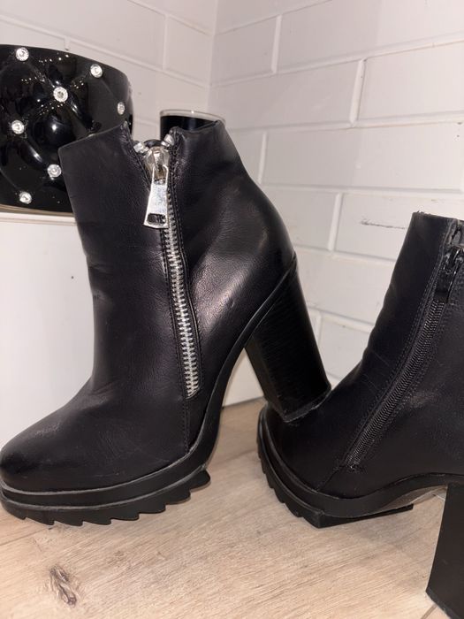 Зимни кожени боти