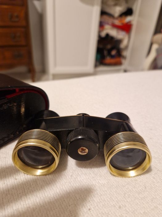 Binoclu vechi stare perfecta