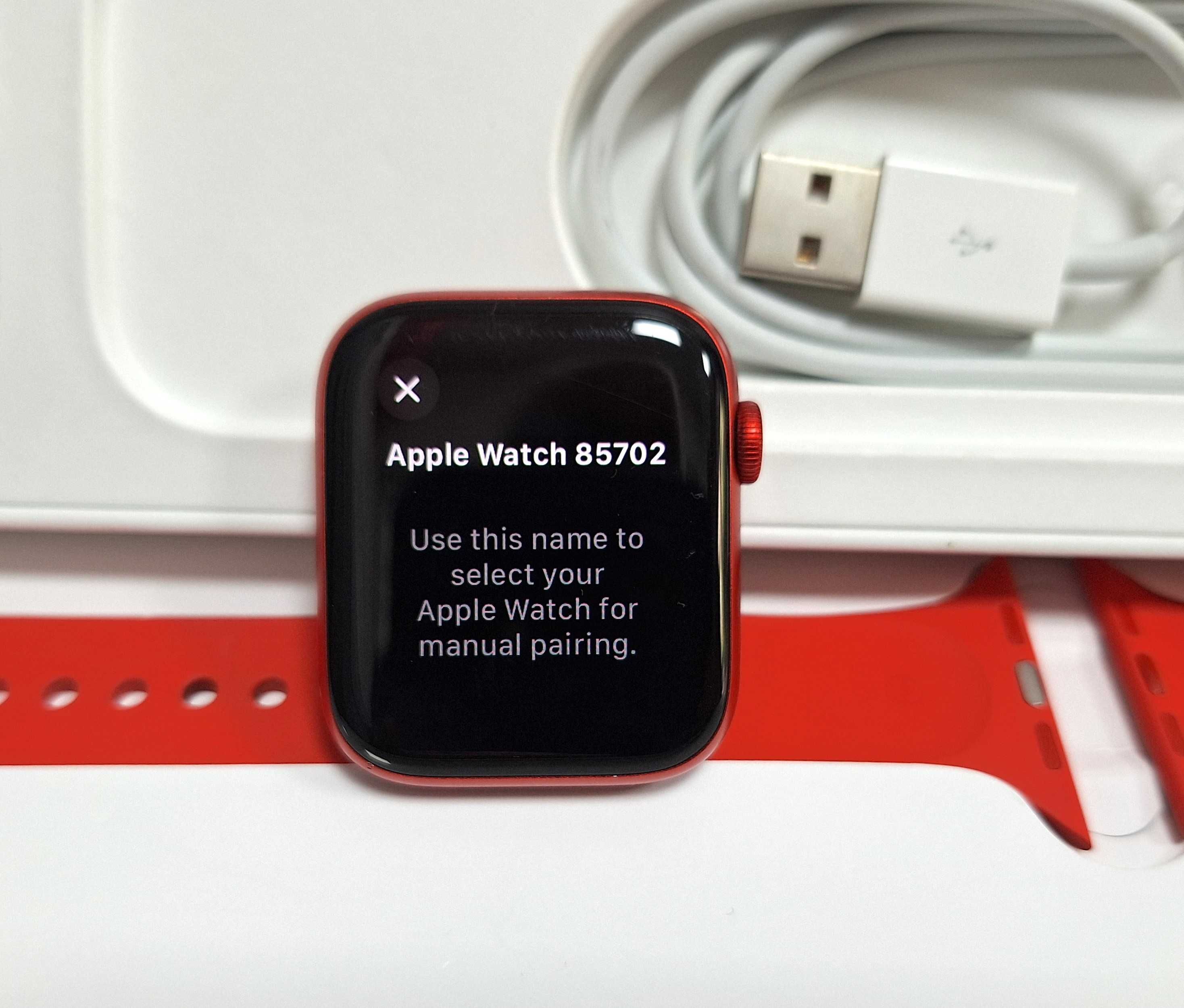 с iCloud!!! Apple Watch Series 6 GPS 44mm RED Aluminium Case