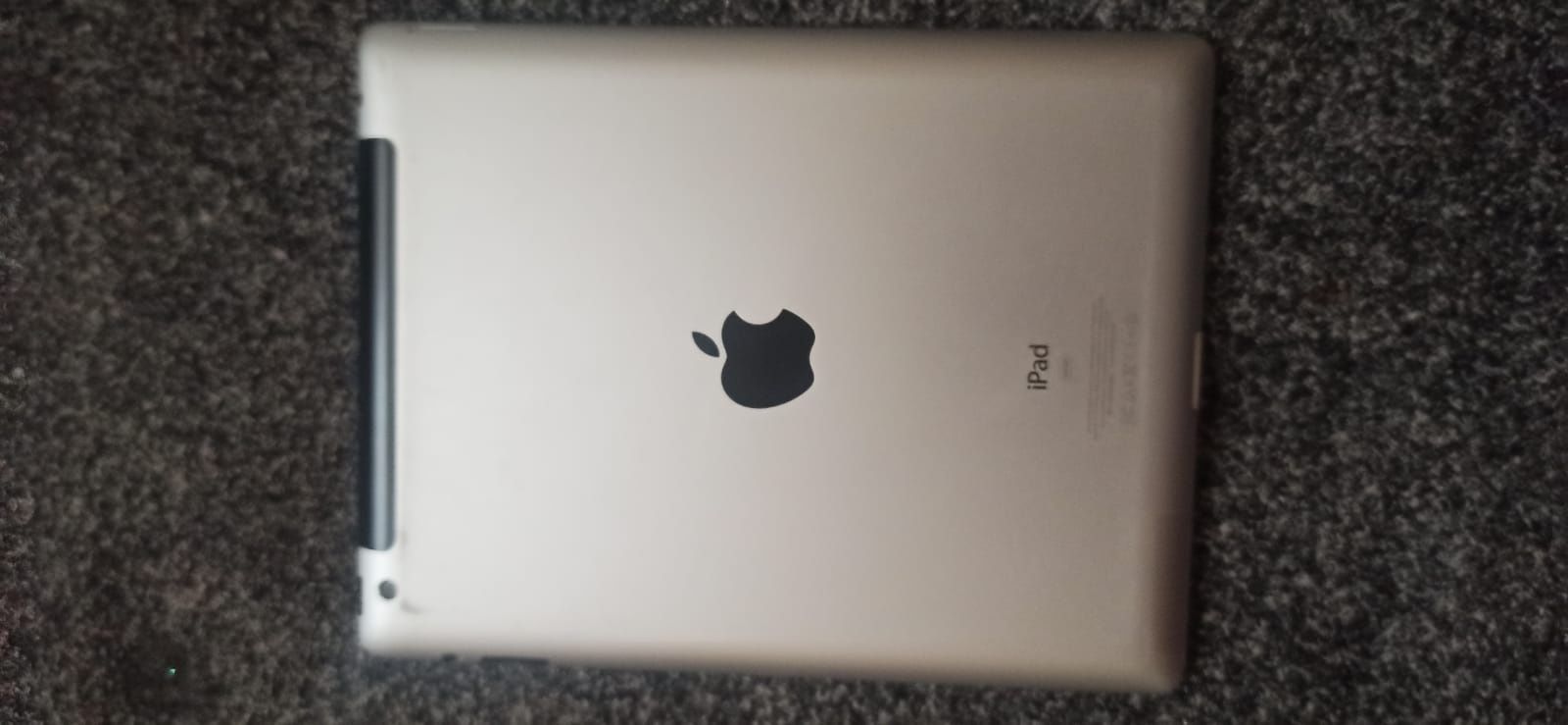 Apple iPad  Gen 3 , WI-FI , GSM , 10 inch , Retina , specificații c