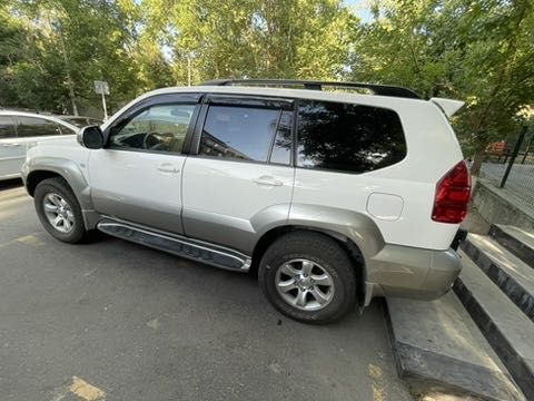 Land Cruiser Prado 120
