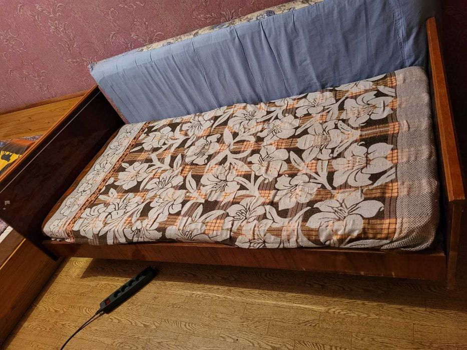 отдам даром кровать. Самовывоз,