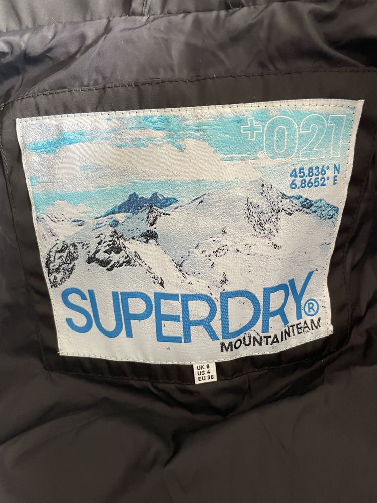 Geaca SuperDry XS