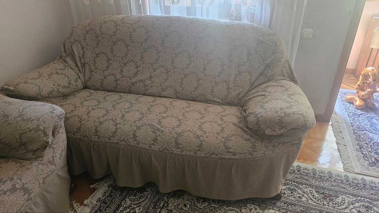 Продается Диван и кресло.