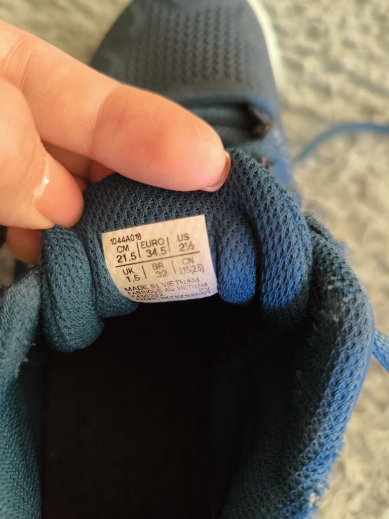 Маратонки за тенис Asics 34.5 i 36