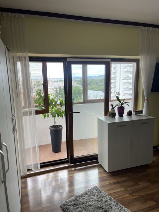 Vând apartament stil Penthous , ultracentral