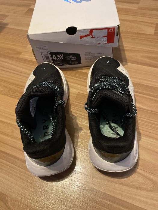 Adidasi baschet copii GS Curry 11 Under Armour