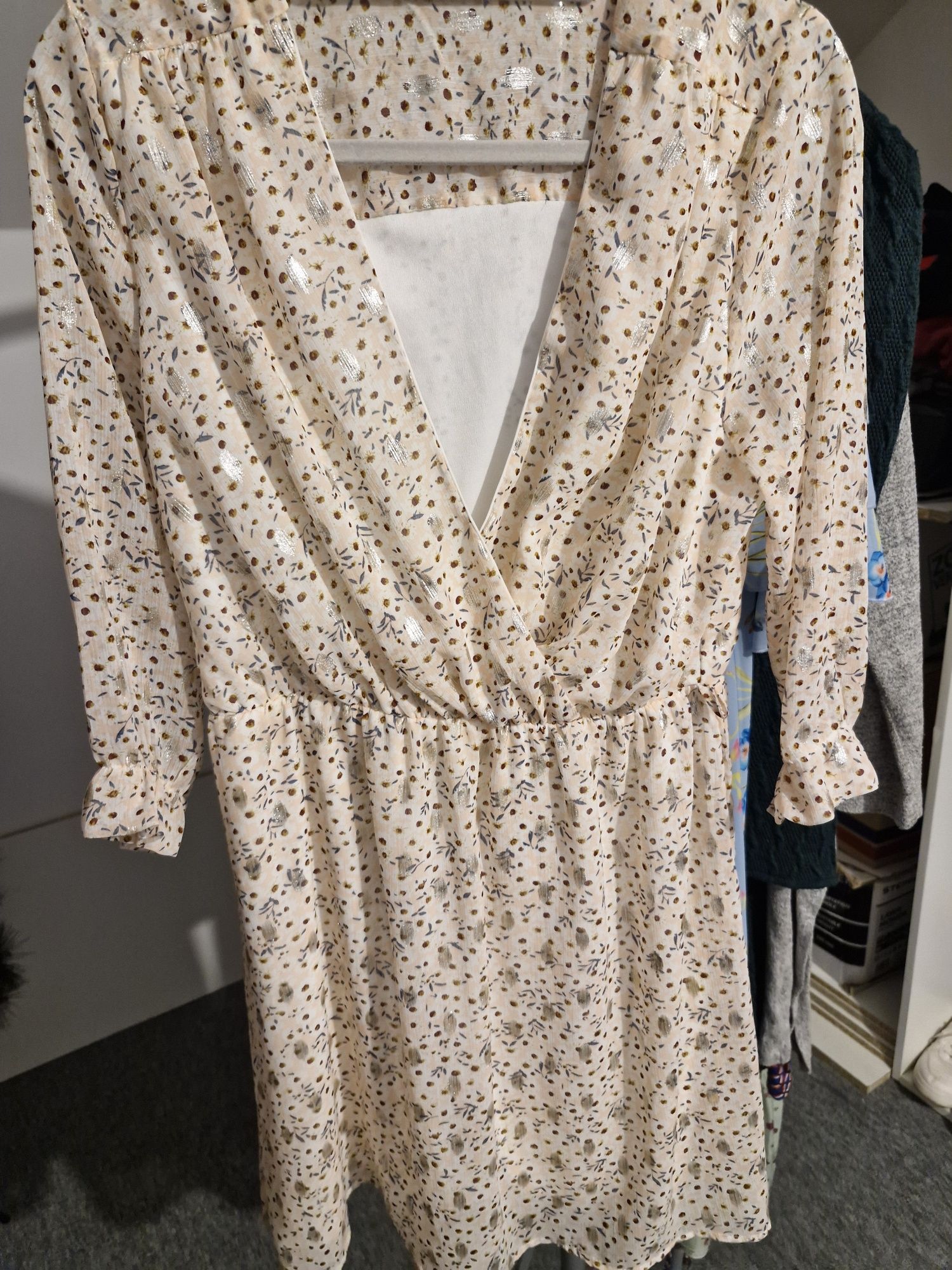 Rochie voal cu floricele