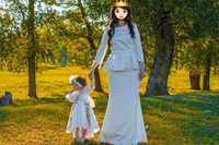 Продам парные платья “Мама - дочка”, цена одного комплекта - 25 000 т.