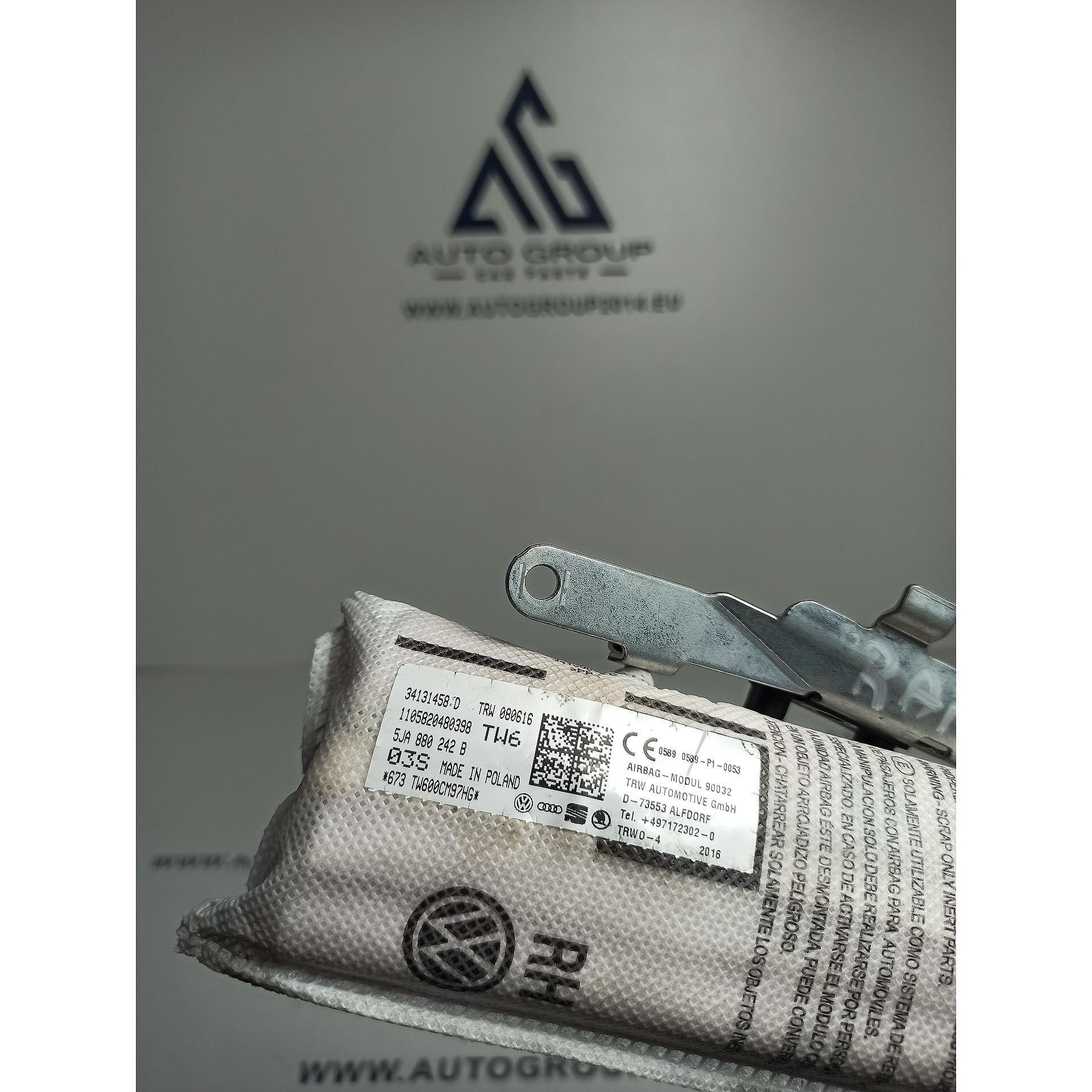 Airbag предна дясна седалка skoda rapid nh3 - 5ja880242b