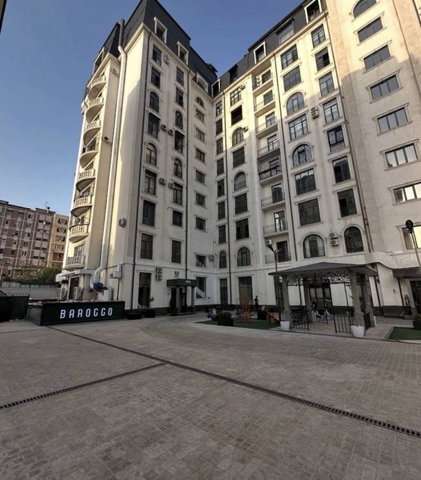 Barocco Продается 3 комнатная коробка Гидрометцентр