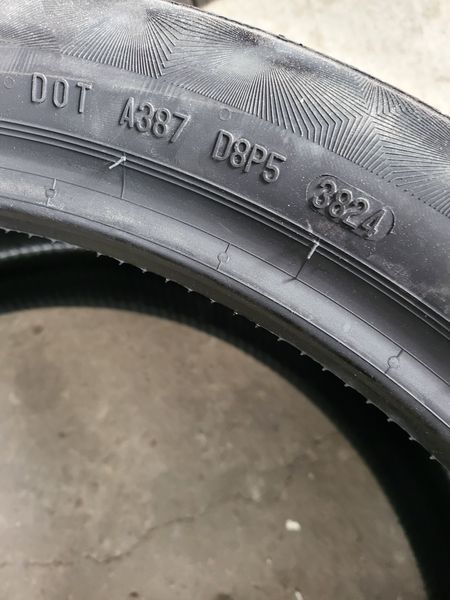 315/30/22//275/35/22 Continental