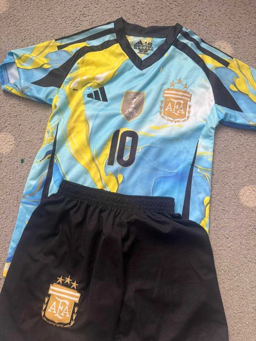 Футболен екип 140 размер