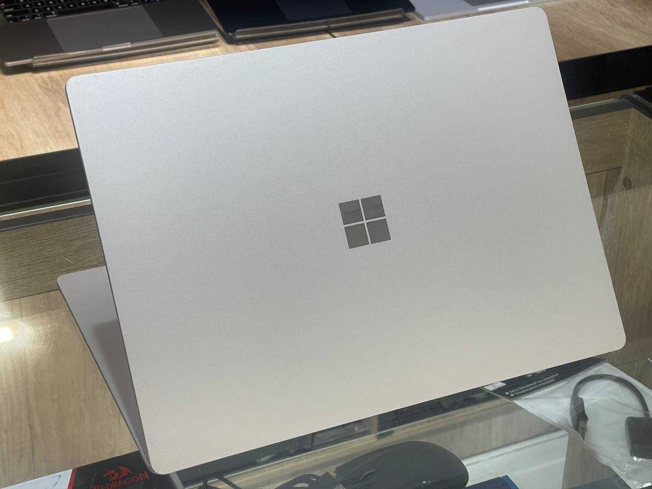 Microsoft surface laptop 4 CORE i7-1185G7 ram 16 ssd 256