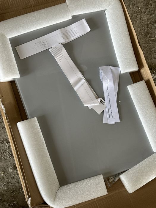 Tablă magnetică din sticlă 60x40 cm – nouă, ambalată