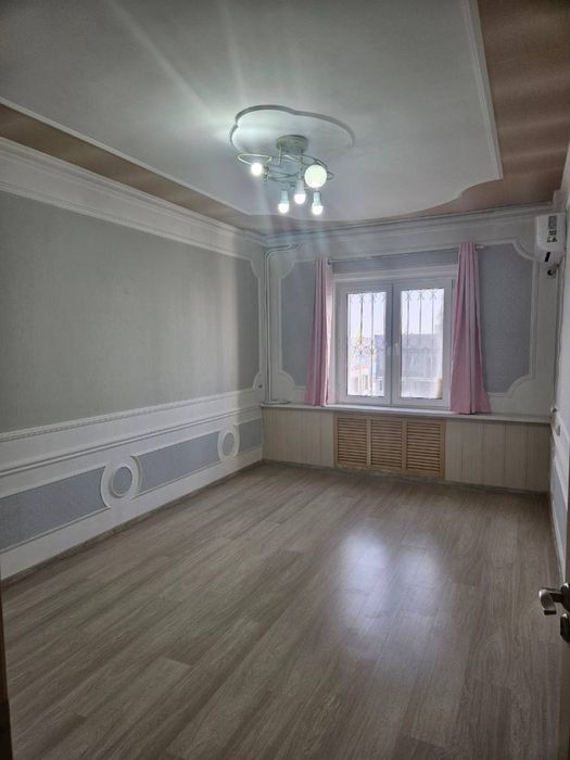 В продаже 4х комнатная квартира на Айбеке. 182м2