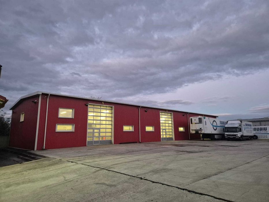Hala industriala / comercial DE INCHIRIAT Aces trafic greu