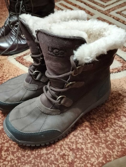 Продам женские сапоги по доступной цене