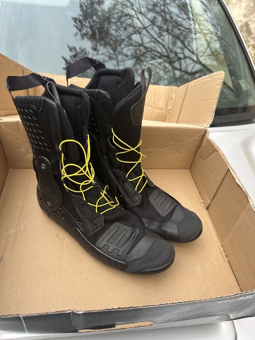 Мото Ботуши Alpinestars Supertech R 42
