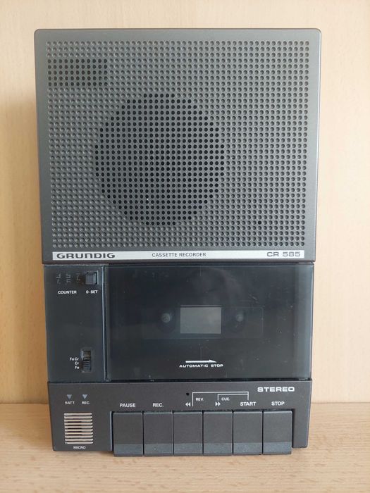 GRUNDIG CR 585 Made in Germani 1982-83г. Топ Състояние 9 от 10