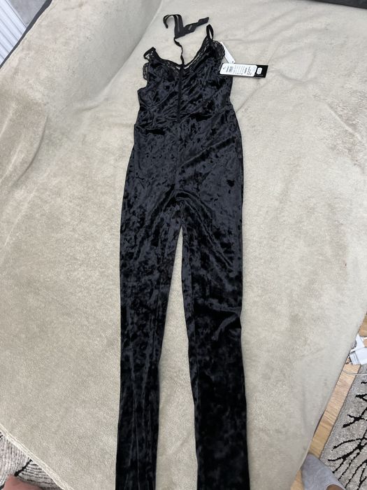 Rochii elengate si salopete elegante