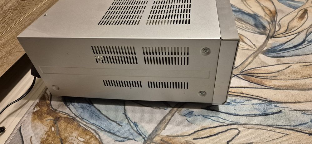 receiver Kenwood krf 9090