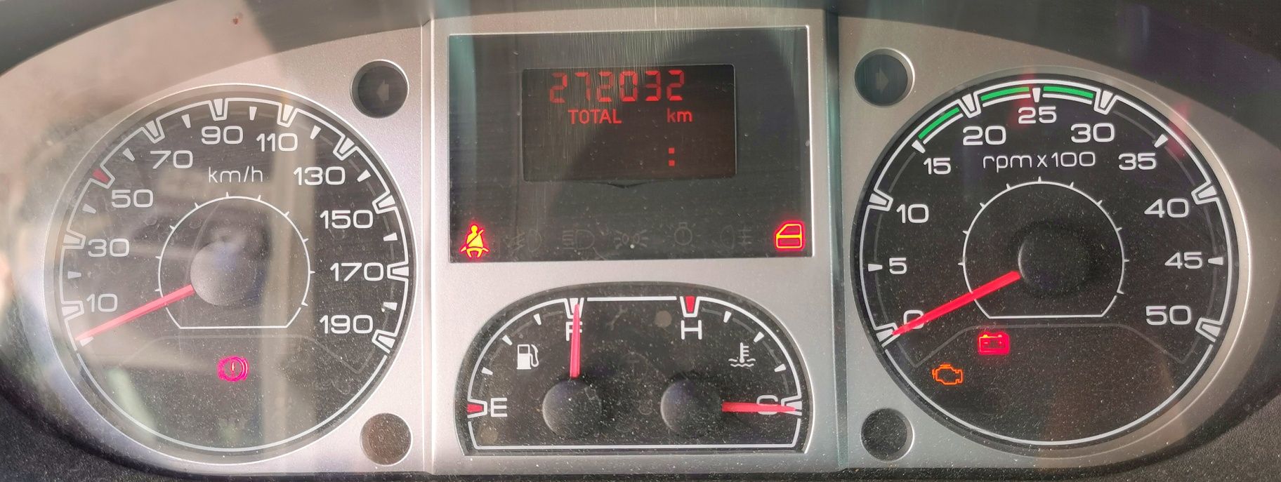 Товарен Бус Iveco 35c13 2.3 HPI