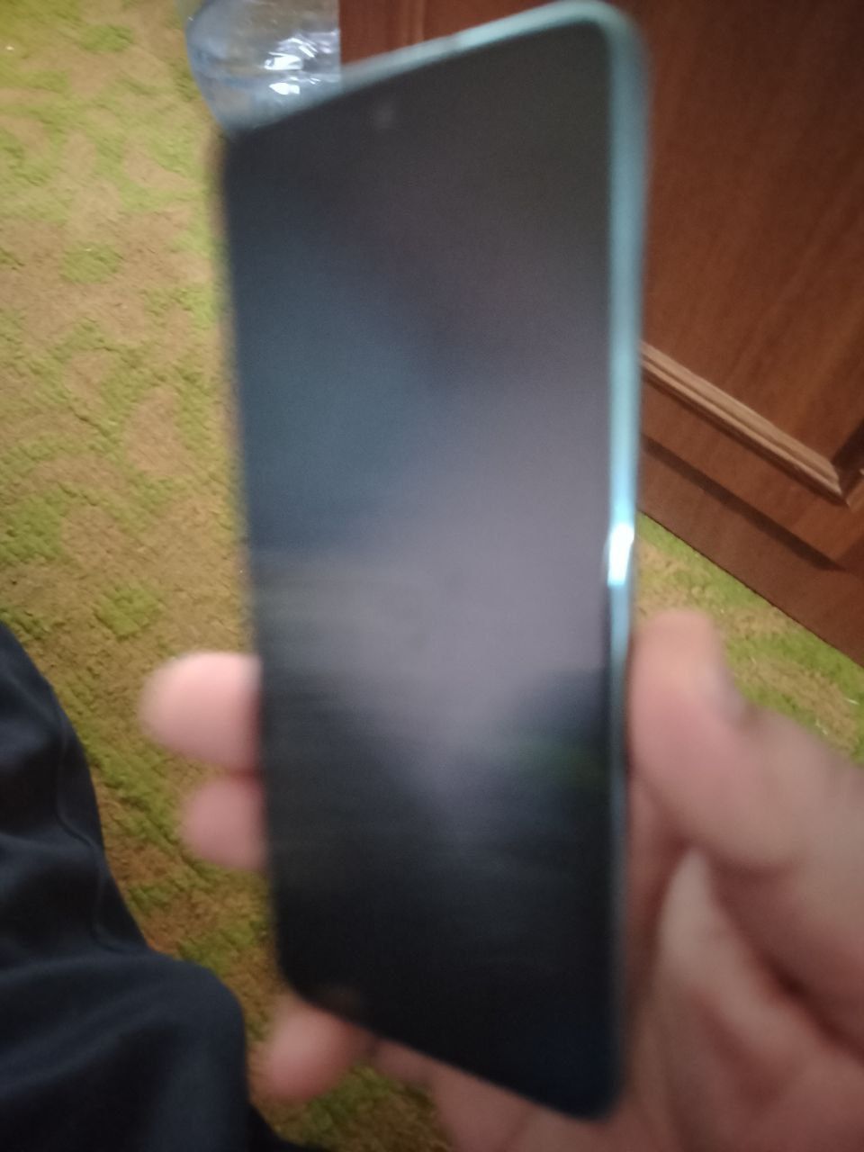 Texno comon 19 pro 128 hotira 8 oprativka
