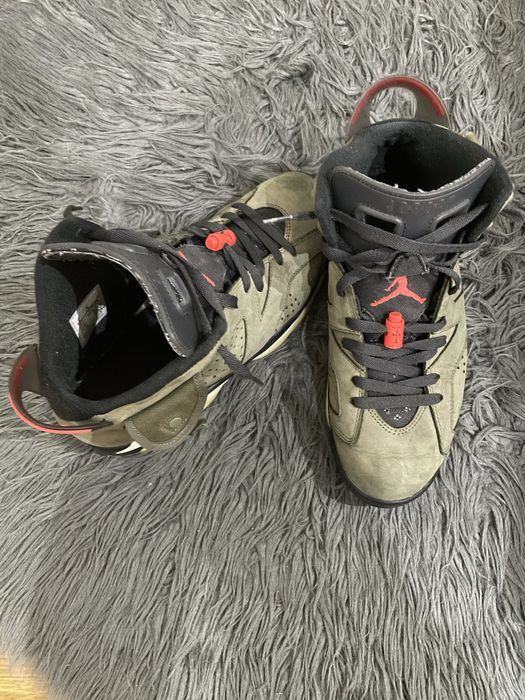 Jordan 6 Travis Scott