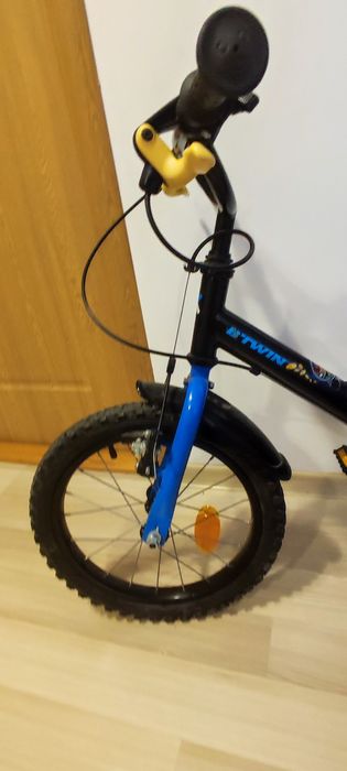 Bicleta copii Decathlon roti 16, 3-6 ani roti ajutătoare st. excelenta