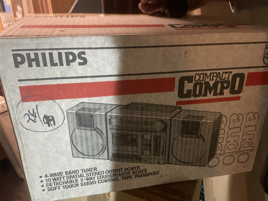 PHILIPS D 8234 radio casetofon