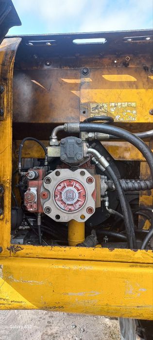 Hyundai 1400 srochna sotiladi