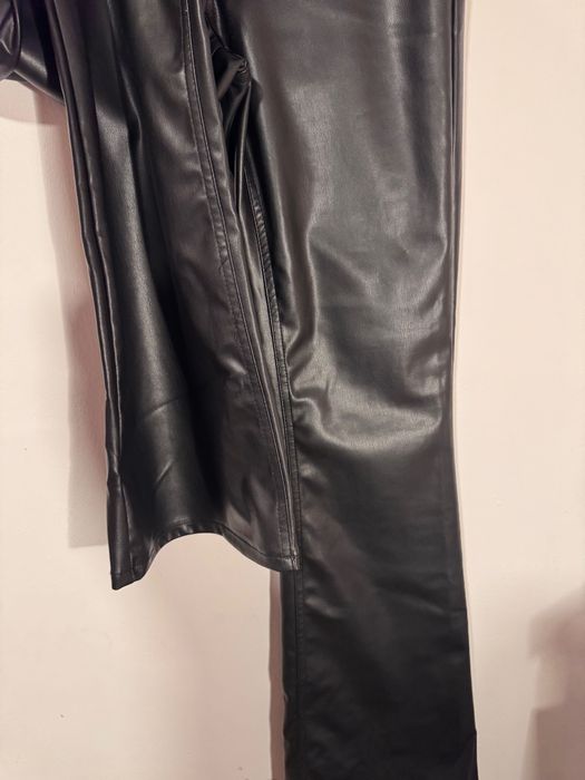 Pantaloni evazati din piele, H&M, 38(M)