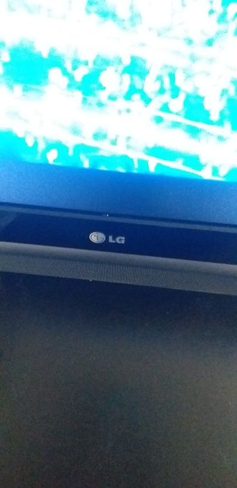 Vând tv LG  diagonală 100