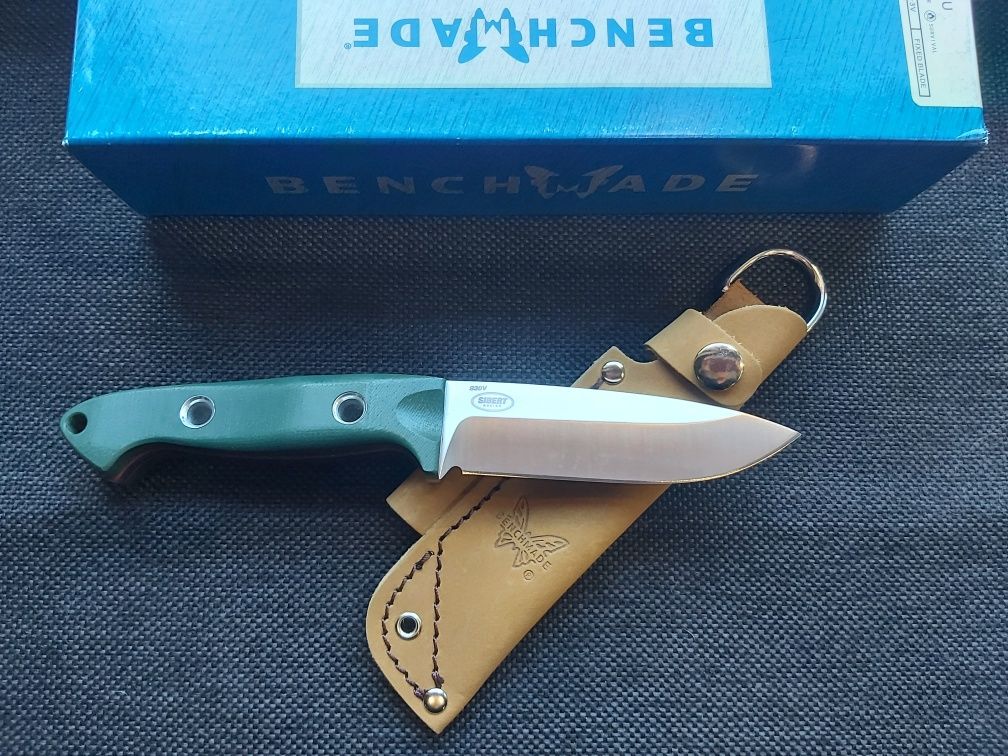 Нож Benchmade Bushcrafter с кожена кания