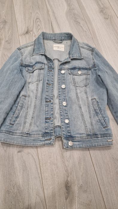 Geaca blugi , mărimea 40