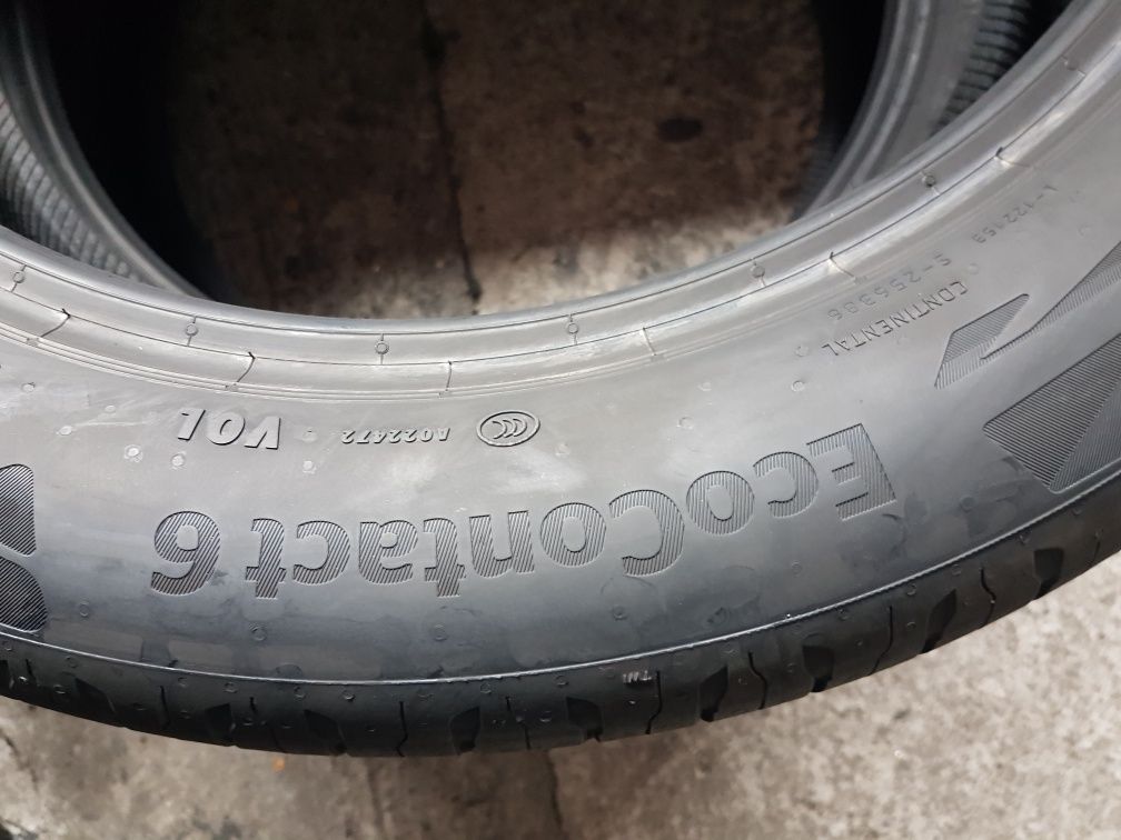 Continental 235/50 R19 103V vară